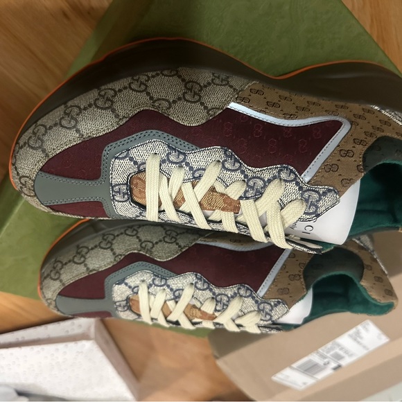 Men’s Gucci brown rhytons - Picture 3 of 5